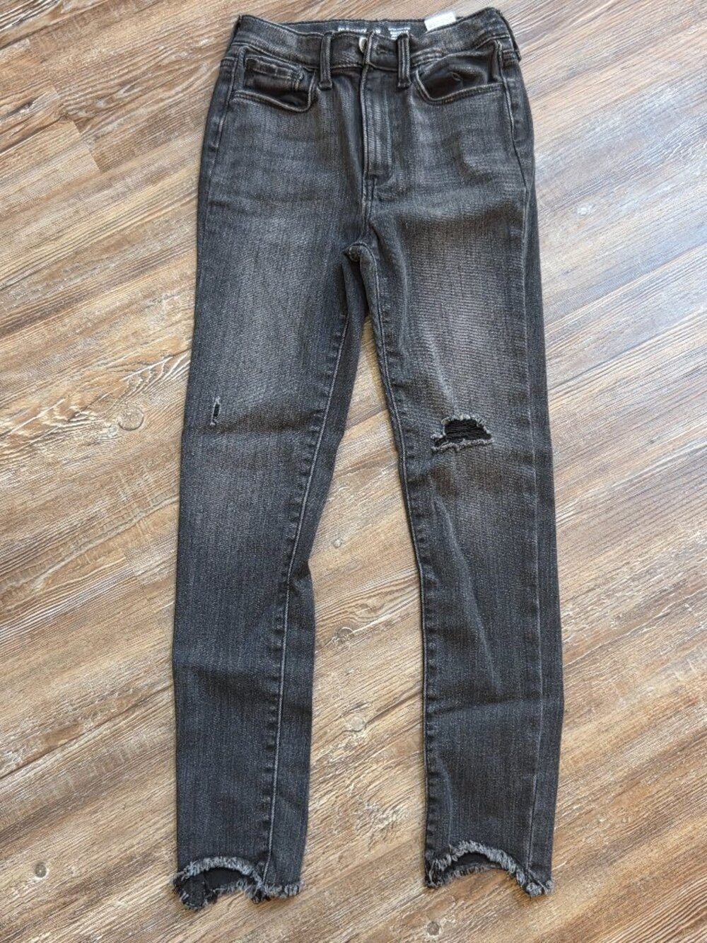 Old Navy Girls 10 Rockstar Jeans Wash High Rise Ripped Raw Hem Stretch